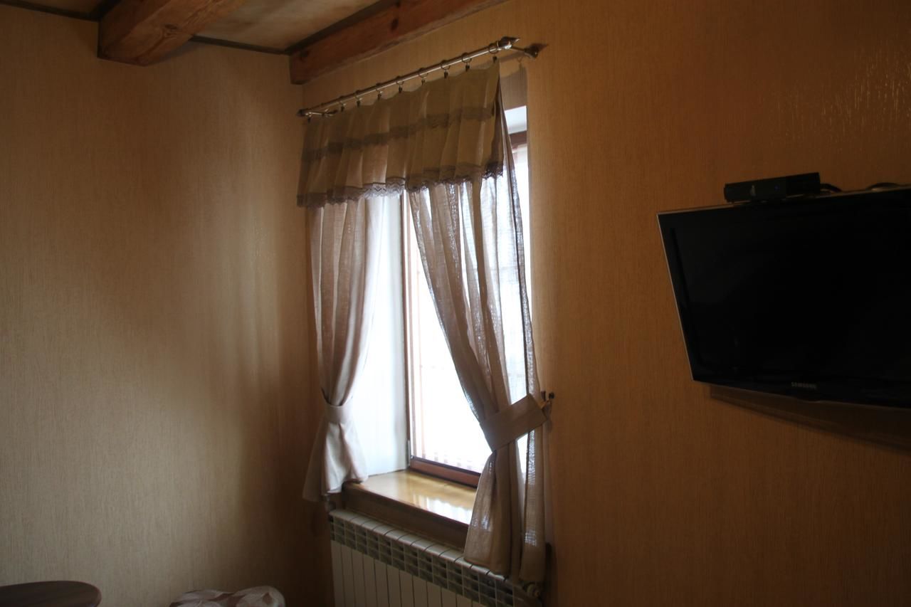 Мотели Бастион Samostrely-45